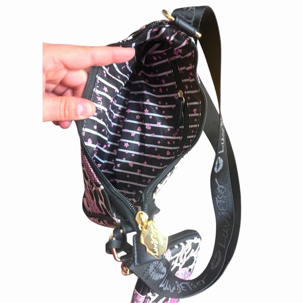 Pink Betsey Johnson Pink Cowgirl Bow Handbag Purse Boho W/ Coin Purse Wallet EUC - Picture 3 of 7